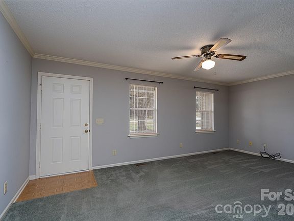 2nd image of 116 Stoneybrook Rd