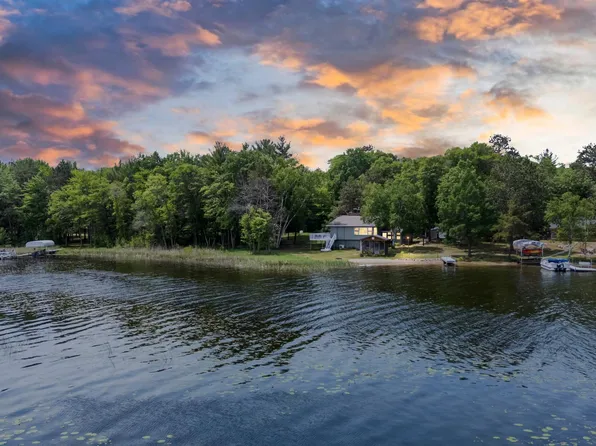8996 Little Pelican Dr, Pequot Lakes, MN 56472