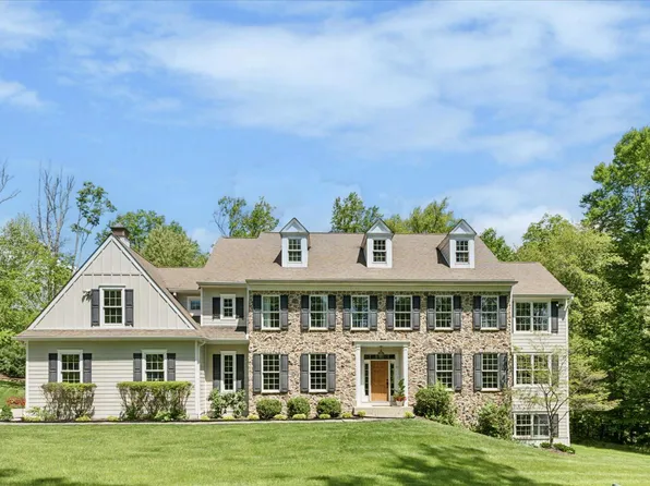 21 Spring Valley Rd, Malvern, PA 19355