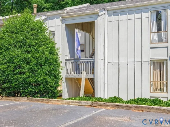 10280 Iron Mill Rd, North Chesterfield, VA 23235
