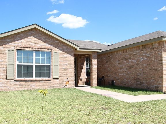 2nd image of 5506 Bridle Dr