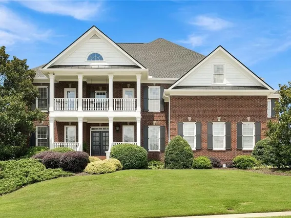 2271 Hunters Green Dr, Lawrenceville, GA 30043