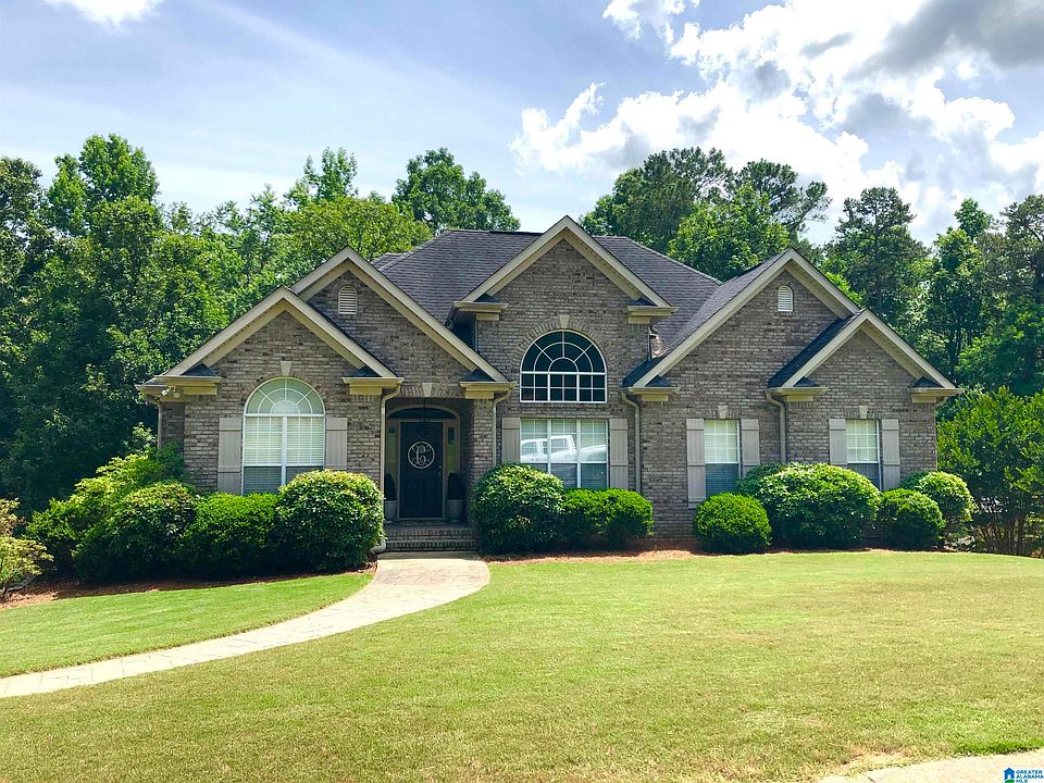 1st image of 181 Wisteria Dr