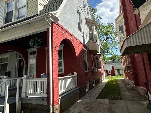 934 Hill Ave, Wyomissing, PA 19610