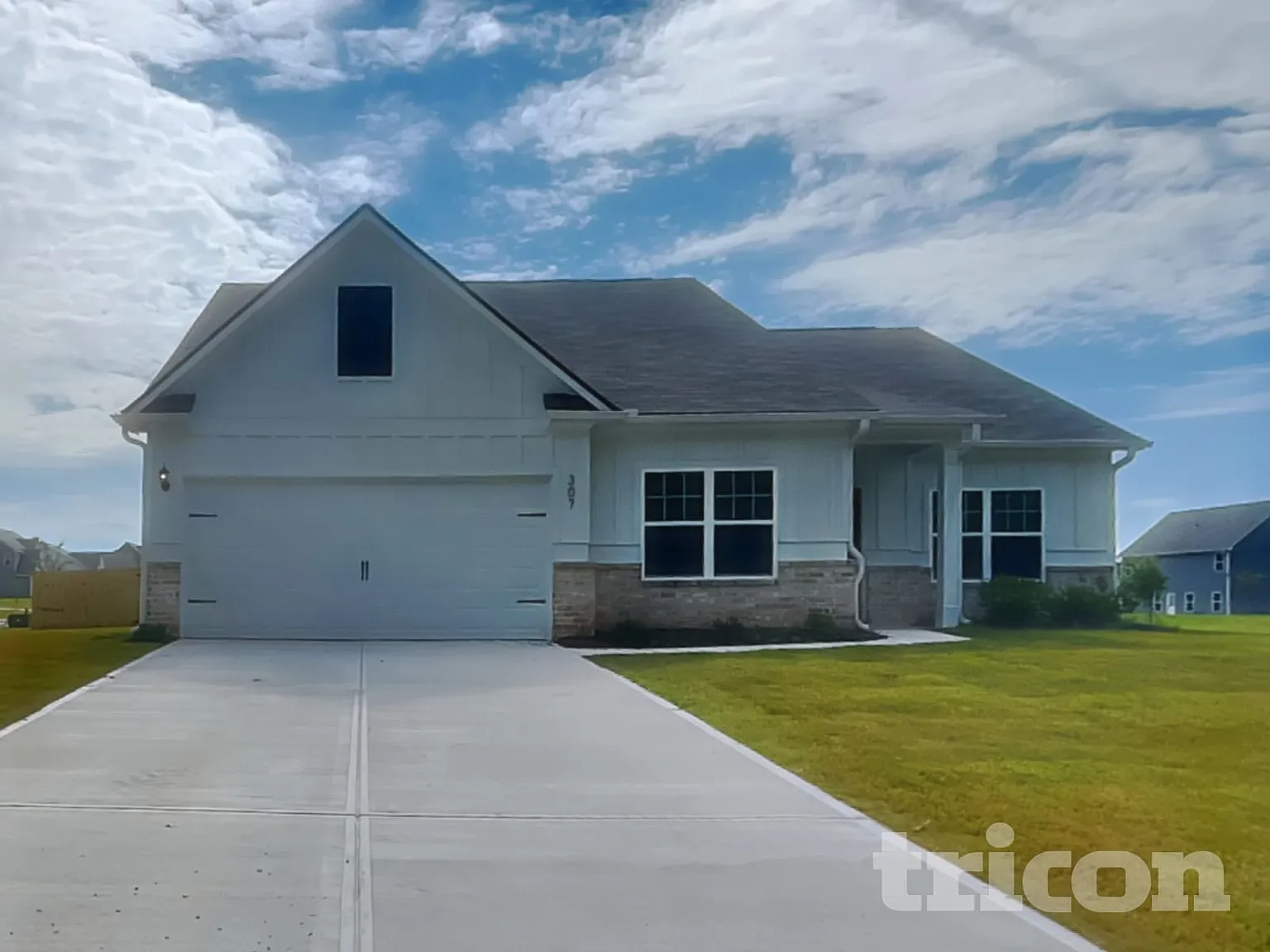 307 Oliver Drive Locust Grove GA — Photo 2