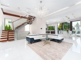 3011 W 27th Ave, Vancouver, BC V6L1W6