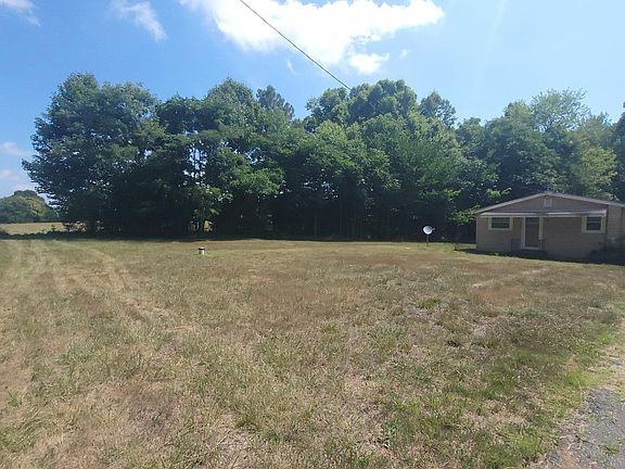 4th image of 8816 Virginia Byway
