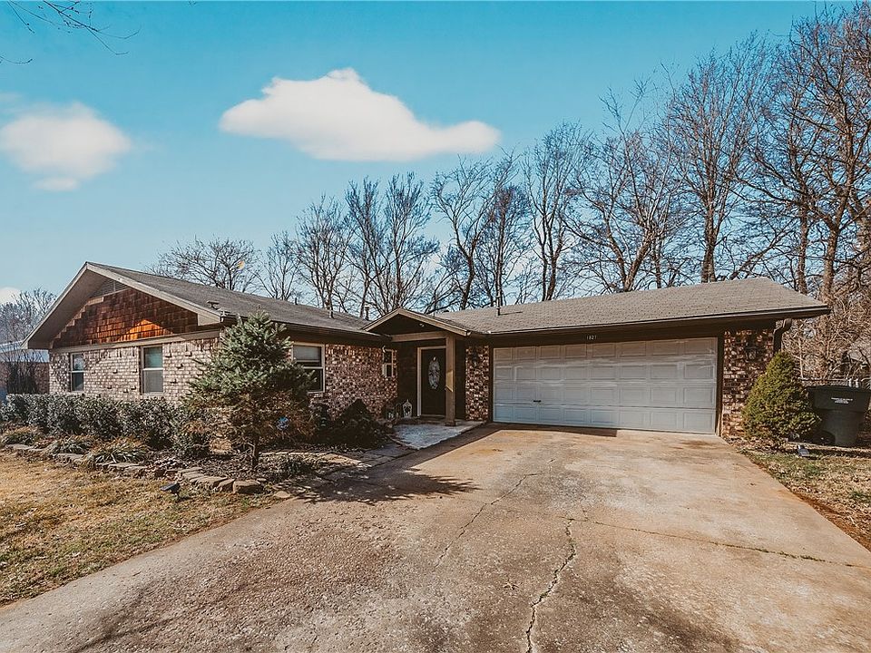 1st image of 1827 N Seminole Ct
