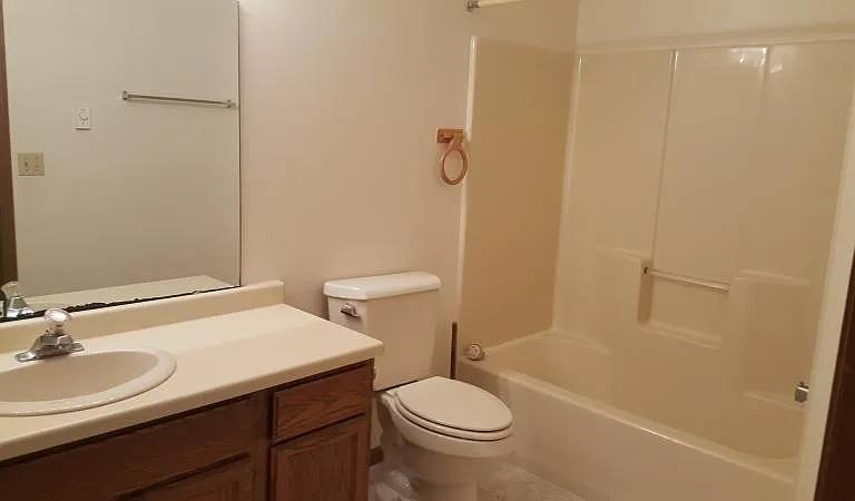 300 Humar St #7 — Photo 5