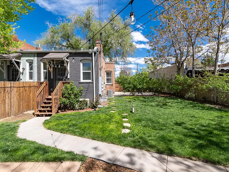 3047 N Williams St — Photo 29