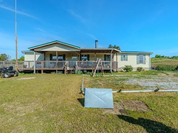 510-512 Bewley Rd, Mosheim, TN 37818