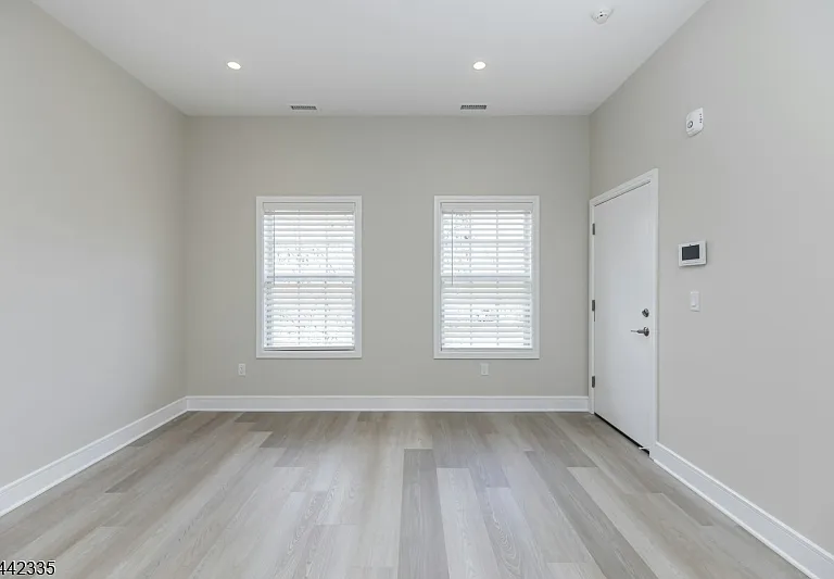 803 Springfield Ave #C — Photo 5