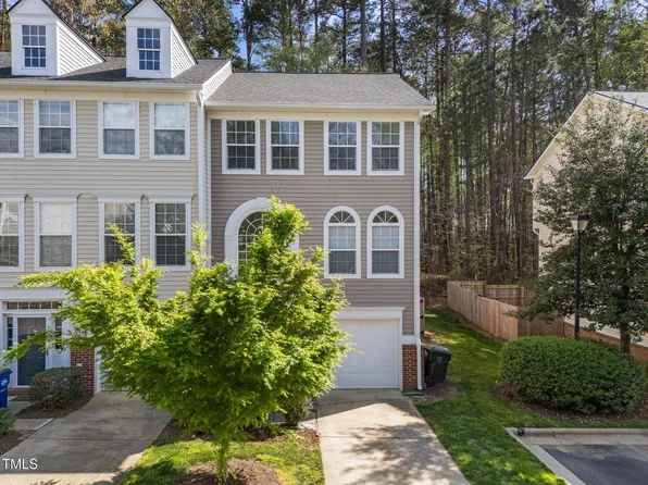 5430 Crabtree Park Ct, Raleigh, NC 27612