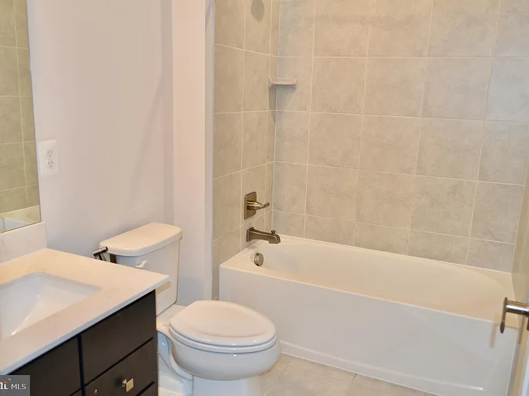 8644 Shady Pines Dr — Photo 20