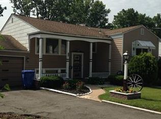 47 Bloomfield Ave, Iselin, NJ 08830