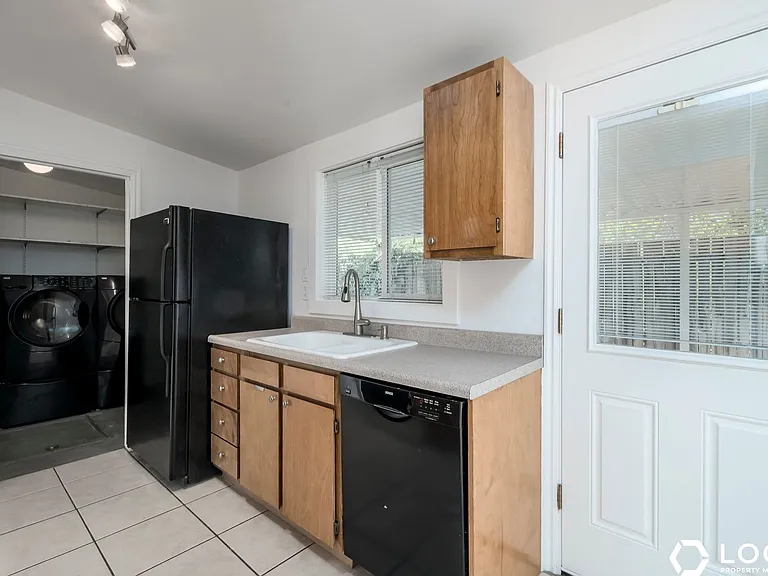 6809 S Meadow Downs Way — Photo 10