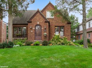 230 N Merrill St, Park Ridge, IL 60068