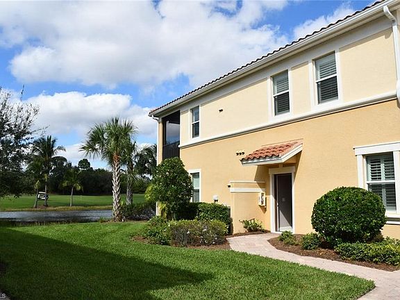 3rd image of 10271 Glastonbury Cir #101