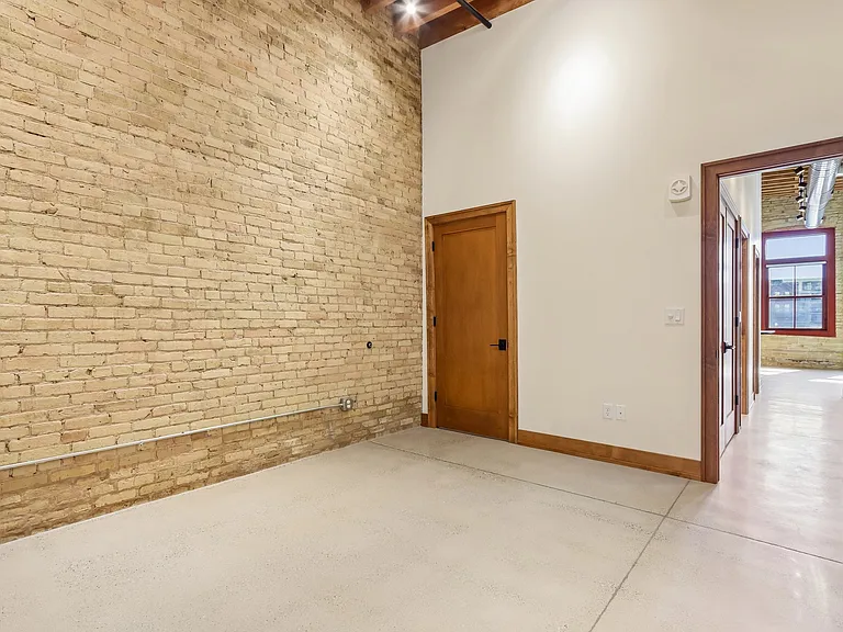 Ward House — Photo 136