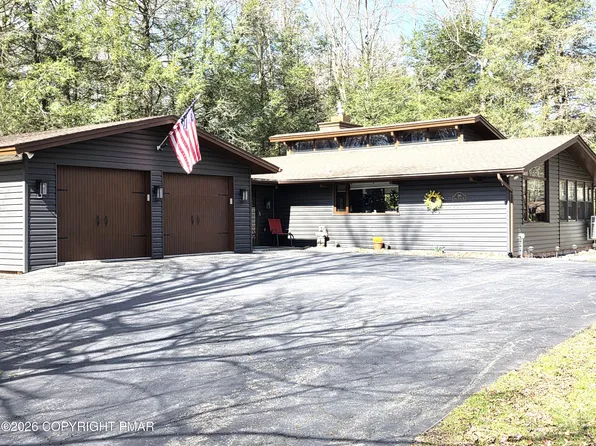 290 King Arthur, Pocono Lake, PA 18347
