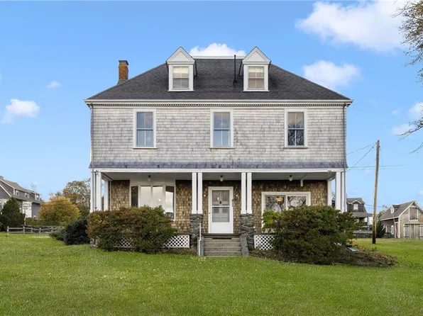 39 Walcott Ave, Jamestown, RI 02835