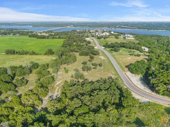 10132 Blanco Springs Rd, Gatesville, TX 76528