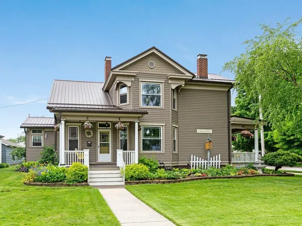 804 S Jackson St, Auburn, IN 46706