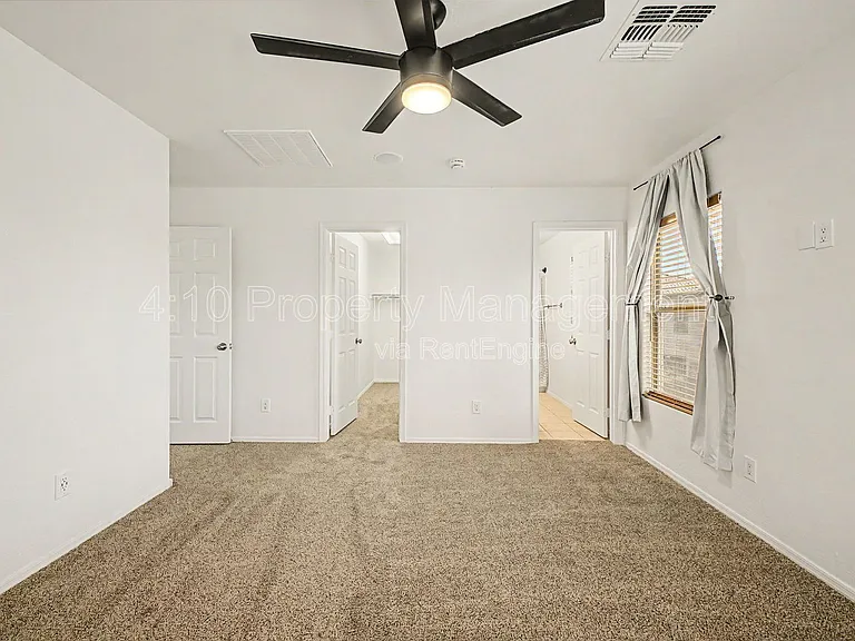 6355 W Sophie Ln — Photo 22