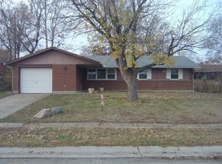 1508 Continental Dr, Cincinnati, OH 45246