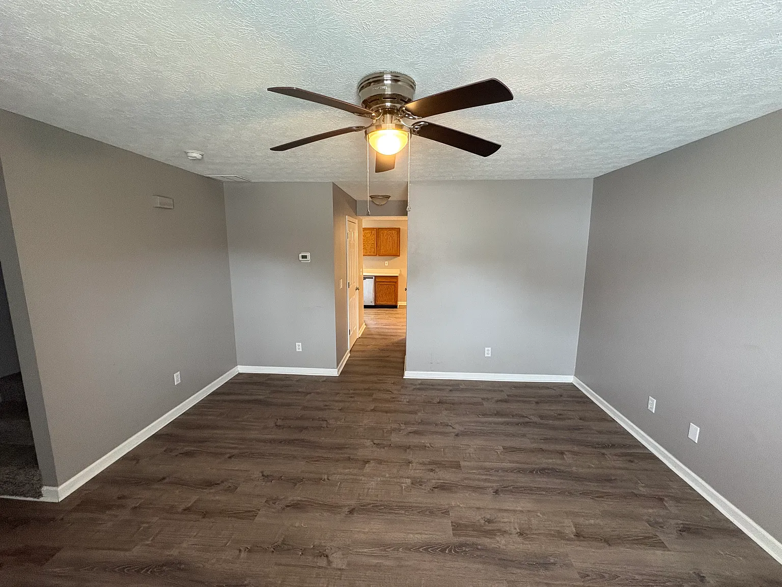 2 bed, $1,350 — Photo 3