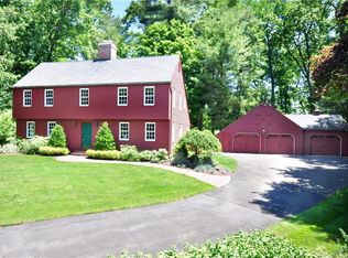 43 Forest Hills Dr, Farmington, CT 06032