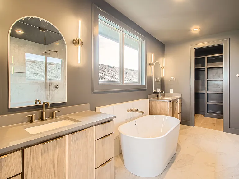 623B Eastboro Dr — Photo 16