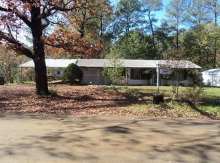 1721 County Road 3000, Joaquin, TX 75954