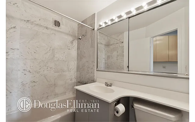 Rented by Douglas Elliman | media 22