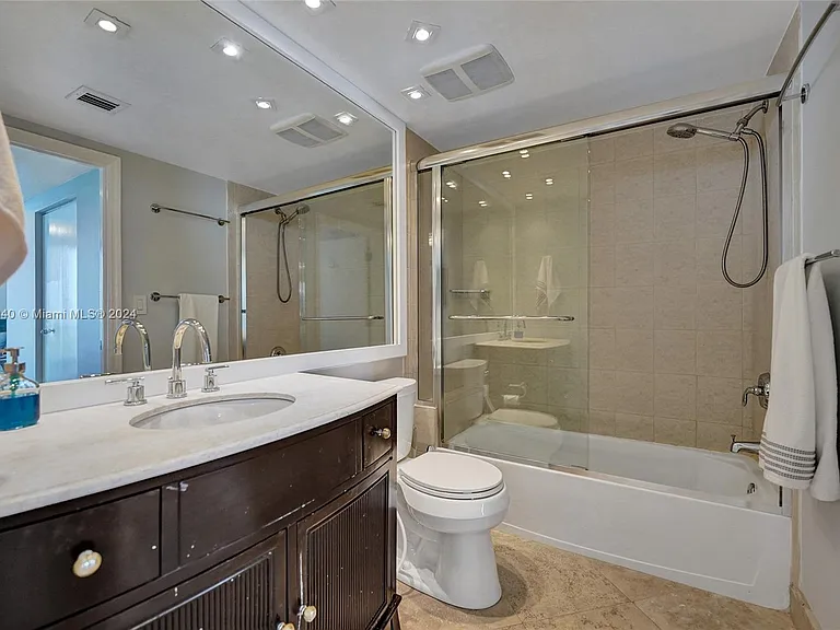 16699 Collins Ave #4106 — Photo 24