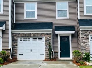 111 Roundtree Dr, Simpsonville, SC 29681