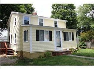 135 Abbott Ave, Warwick, RI 02886