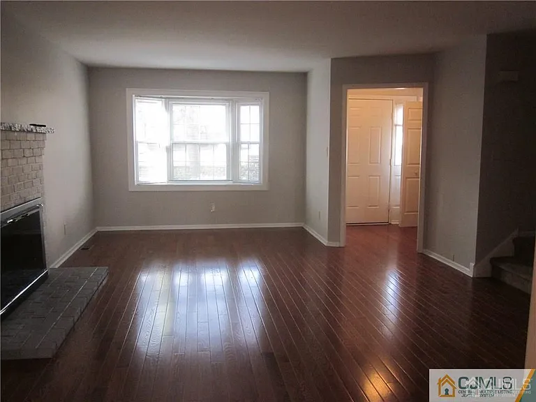 0-239D Amboy Ave #239D — Photo 3