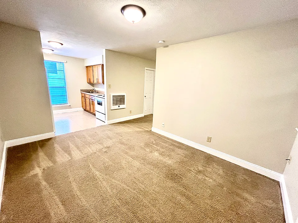 515 Lake Ave #20