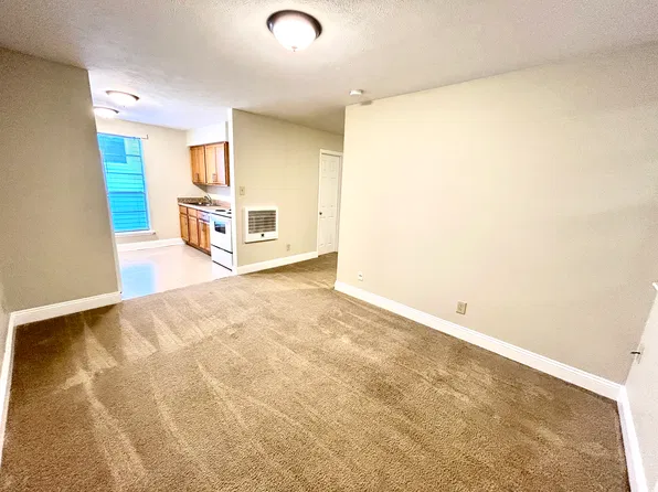 515 Lake Ave APT 20, Metairie, LA 70005