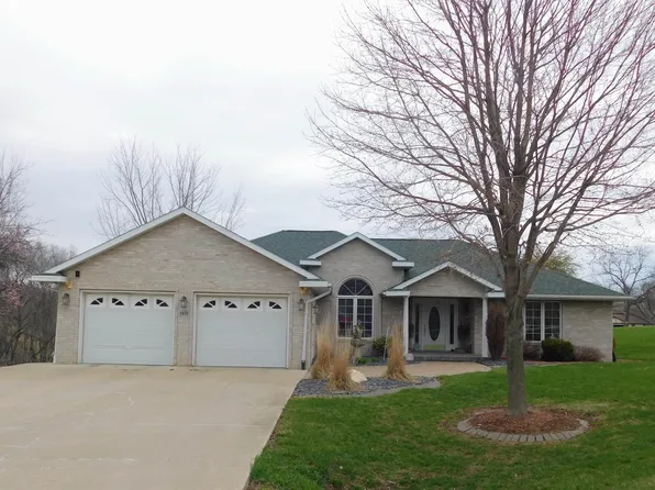 2615 Idlewood Dr, Denison, IA 51442