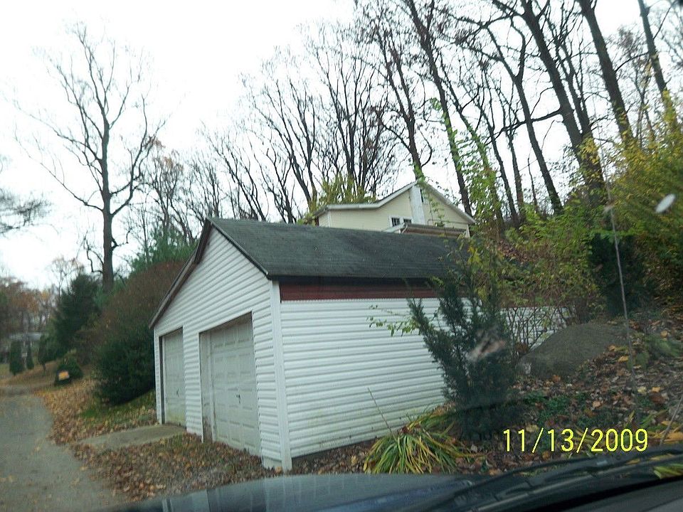 2nd image of 328 Old York Rd