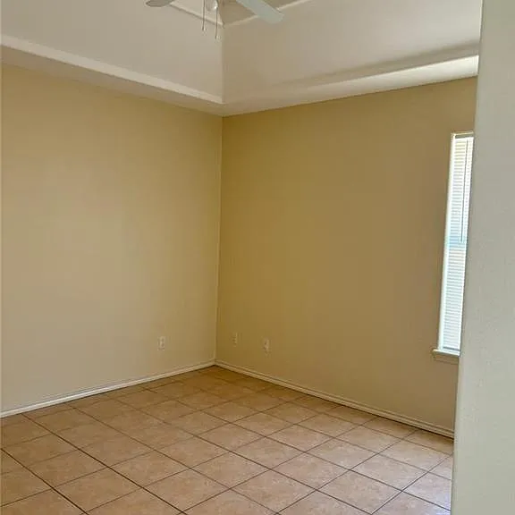 1901 W Western Dr #2 — Photo 9