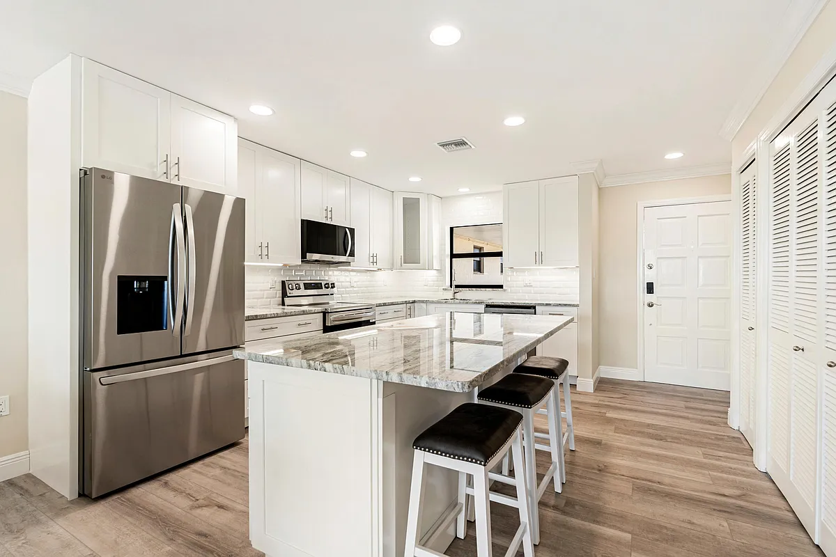 Building Photo - 5300 Highway A1A #408