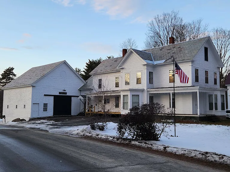 47 Elm St #B — Photo 13