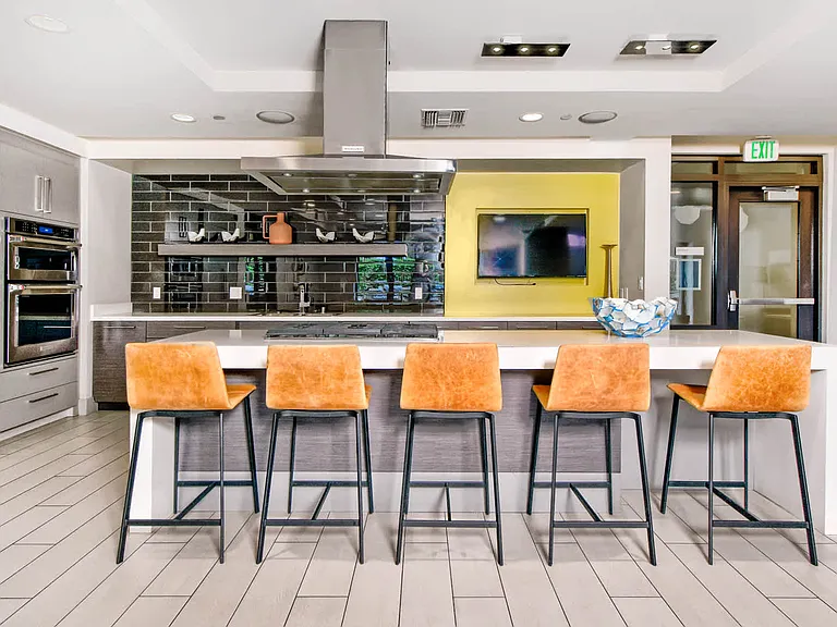 Resident Lounge