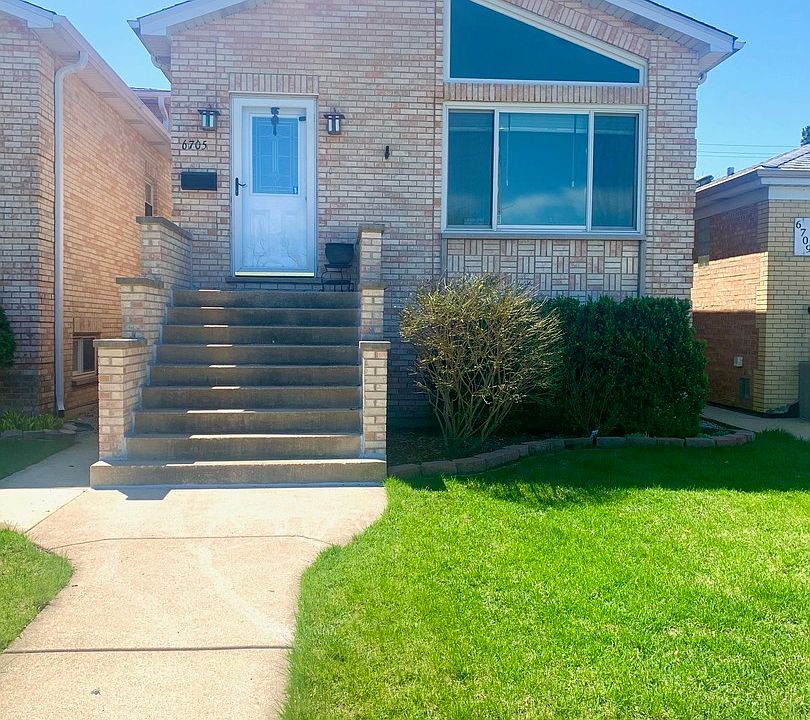 1st image of 6705 W Montrose Ave