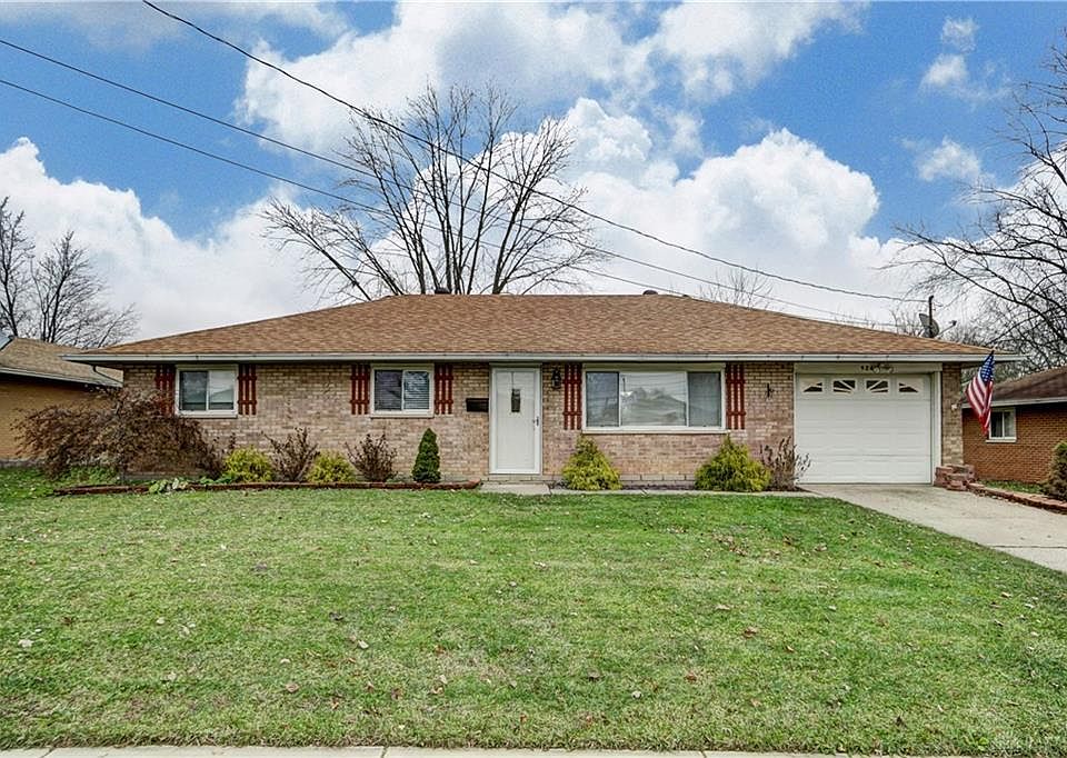 1st image of 924 Sharon Dr