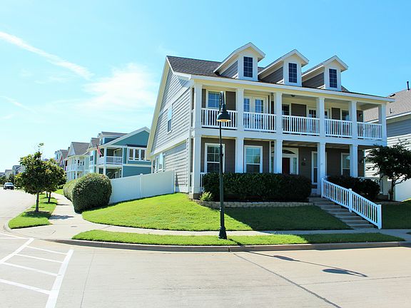 2nd image of 2101 Myers Ct