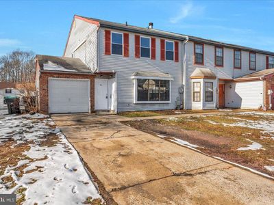 7 Hampton Gate Dr, Sicklerville, NJ, 08081